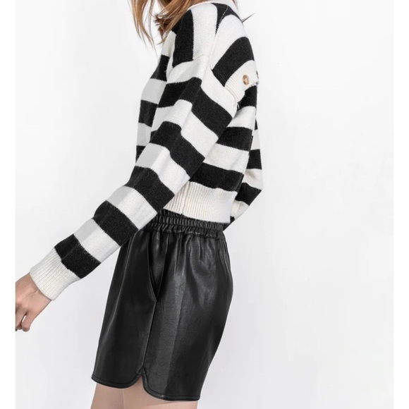 Camille Black Leather Shorts - Picture 5 of 7